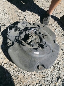 MERCEDES W221 FACELIFT NÁDRŽ ADBLUE ČERPADLO