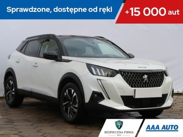 Peugeot 2008 II SUV 1.2 PureTech 130KM 2022 Peugeot 2008 1.2 PureTech, Salon Polska