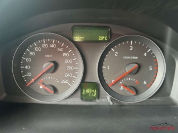 Volvo S40 II 1.6 DRIVe 109KM 2009 Volvo S40 1.6D Momentumklimatronikalu15nowy filtr DPFklimaserwis wASO Volvo, zdjęcie 11