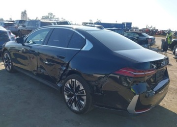 BMW Seria 5 G90-91 2024 BMW Seria 5 2024r., 530i, 2L, od ubezpieczalni 2.0 Benzyna 259KM, zdjęcie 3