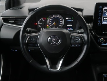 Toyota Corolla XII TS Kombi 1.8 Hybrid 122KM 2021 Toyota Corolla 1.8 Hybrid, Salon Polska, zdjęcie 16