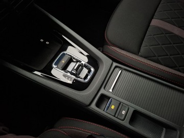 Skoda Octavia IV RS Kombi 2.0 TDI SCR 200KM 2022 Skoda Octavia RS, 2.0 TDI / 200KM, DSG, LED Matrix, zdjęcie 18