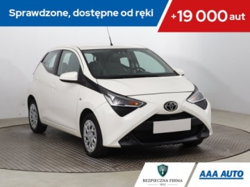 Toyota Aygo II Hatchback 3d Facelifting 1.0 VVT-i 72KM 2020 Toyota Aygo 1.0 VVT-i, Salon Polska, GAZ, VAT 23%
