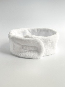 КОСМЕТИЧЕСКАЯ РЕЗЬБА ДЛЯ ВОЛОС, ПЛЮШЕВАЯ, НА ЗАЛИВКЕ, БЕЛАЯ ЧИЛА