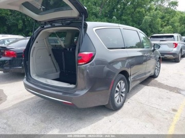 Chrysler Pacifica II 2023 Chrysler Pacifica Hybrid Touring L, 2023r., 3.6L 3.6 Hybryda Plug-in 260KM, zdjęcie 4