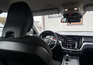 Volvo V60 II  2021 Volvo V60 Miekka Hybryda 2.0 Diesel 197KM, zdjęcie 16