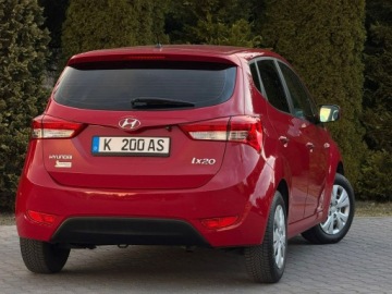 Hyundai ix20 Mikrovan 1.4 CVVT 90KM 2014 Hyundai ix20 1.4 Benzyna90KM, zdjęcie 10