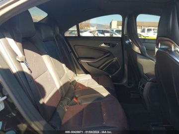 Mercedes CLA C117 2017 Mercedes-Benz CLA AMG 45, 2017r., 4x4, 2.0L, zdjęcie 10