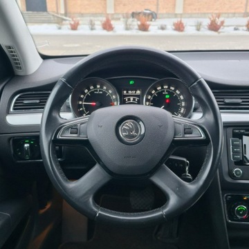 Skoda Superb II Outdoor 2.0 TDI CR DPF  140KM 2015 Škoda Superb Skoda Superb 2.0 TDI DSG Comfort, zdjęcie 25