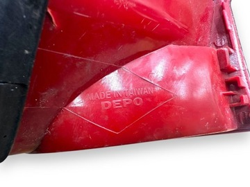 RENAULT MODUL 2005 ZADNÍ STRANA PRAVÁ SVĚTLO