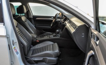 Volkswagen 2020 Volkswagen Passat Alltrack 2,0TDI (240KM) DSG 4Motion Skory Lift 2020 r. B, zdjęcie 11