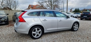 Volvo V60 I Kombi 1.6 DRIVe 115KM 2011 Volvo V60 Super Stan Bezwypadkowy, zdjęcie 11