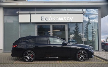 BMW Seria 5 G90-91 Touring 2.0 520d 197KM 2025 BMW Seria 5 BMW Bonkowscy Salon Polska Bogate wyposazenie 2.0 196KM, zdjęcie 3