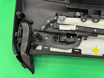 Входная дверь обивка бекон 30661346 Volvo C30 06- Европа