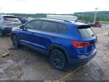 Volkswagen 2023 Volkswagen Inny Taos, 2023r., 1.5L 1.5 Benzyna 158KM, zdjęcie 2