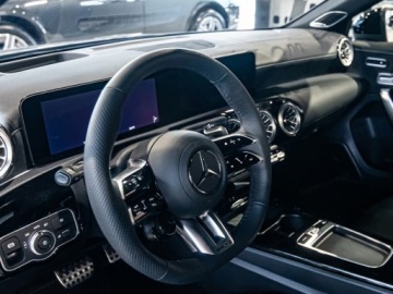 Mercedes Klasa A W177/V177 Hatchback AMG Facelifting 2.0 A45S 421KM 2025 A Klasa 45 S AMG 4-Matic+ 2.0 (421KM) 2025, zdjęcie 7