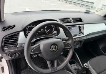 Skoda Fabia III Hatchback Facelifting 1.0 MPI 60KM 2020 Skoda Fabia salon PL FV VAT 23 LPG GAZ bezwypadkowa BenzynaLPG, zdjęcie 12