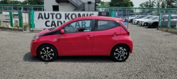 Toyota Aygo II Hatchback 3d Facelifting 1.0 VVT-i 72KM 2019 Toyota Aygo Krajowy, drugi właściciel., zdjęcie 6