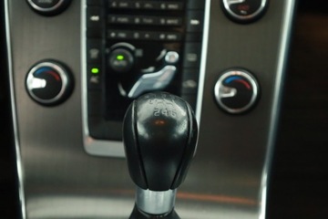 Volvo S60 II Sedan 1.6 T3 150KM 2013 Volvo S60 T3, Salon Polska, Serwis ASO, Skóra, zdjęcie 10