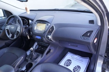 Hyundai ix35 SUV Facelifting 1.7 CRDi 115KM 2014 Hyundai ix35 NawigacjaKameraPol Skora4xGrzane foteleKlimatronicTempomat, zdjęcie 9