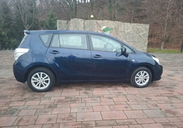 Toyota Verso Minivan 1.8 Valvematic 147KM 2010 Toyota Verso 147 Tys km 1.8 Benzyna 147KM, zdjęcie 5