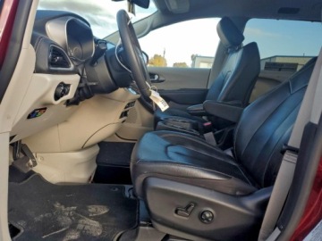 Chrysler Pacifica II 2022 Chrysler Pacifica Touring L 2022 3.6l 3.6 Benzyna 287KM, zdjęcie 7