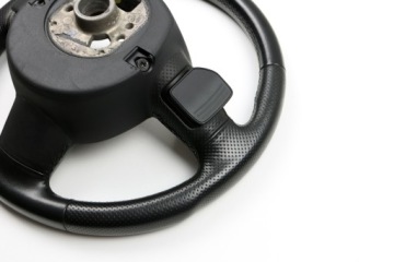 AUDI A6 C6 РУЛЕВОЕ КОЛЕСО С ТРЕХСПИЦАМИ И КОЖАНОЙ МНОГОФУНКЦИОНАЛЬНОЙ НАКЛАДКОЙ 4F0419091J