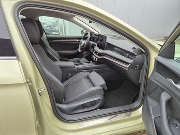 Skoda Superb IV Kombi 2.0 TDI 193KM 2025 Skoda Superb L&amp;K 193KM TDI 4x4 DSg Auto z placu, zdjęcie 13