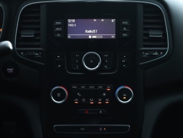 Renault Megane IV Hatchback 5d 1.3 TCe 140 FAP 140KM 2019 Renault Megane 1.3 TCe, Salon Polska, Serwis ASO, zdjęcie 11