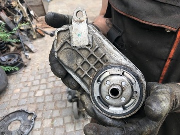 JEEP GRAND CHEROKEE 3.1 TD - CHLADIČ OLEJE