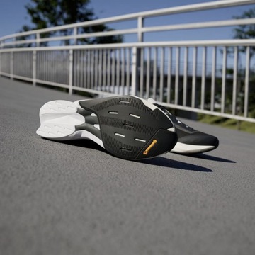 ADIDAS ADIZERO ADIOS 8