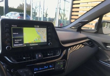 Toyota C-HR I Crossover Facelifting 2.0 Hybrid Dynamic Force 184KM 2019 Toyota C-HR Toyota C-HR 2.0 Hybrid Premiere Edition 2.0 Hybryda 184KM, zdjęcie 32