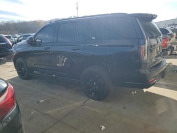 Cadillac Escalade III 2021 Cadillac Escalade 2021 Cadillac Escalade 4WD 4dr Sport 6.2 Benzyna 420KM, zdjęcie 3