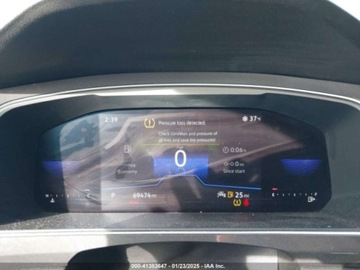 Volkswagen Tiguan II 2022 Volkswagen Tiguan 2022 Volkswagen Tiguan 2.0T SE FWD 2.0 Benzyna 184KM, zdjęcie 11