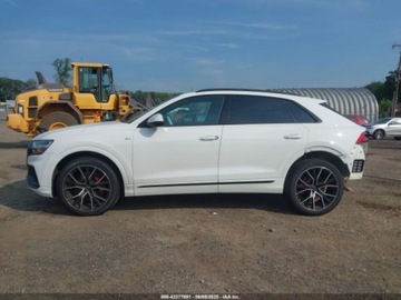 Audi Q8 2021 Audi Q8 Premium Plus 55 Tfsi Quattro Tiptronic 2021 3.0l 3.0 Benzyna 335KM, zdjęcie 2
