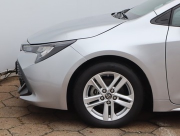 Toyota Corolla XII Hatchback 1.8 Hybrid 122KM 2022 Toyota Corolla 1.8 Hybrid, 1. Właściciel, Automat, zdjęcie 13