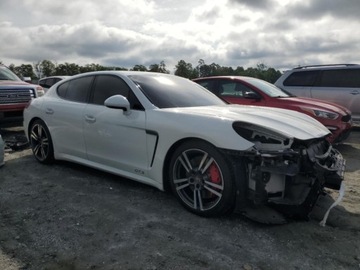 Porsche Panamera I Limuzyna Facelifting 4.8 440KM 2015 Porsche Panamera GTS 2015 4.8l 4.8 Benzyna 440KM, zdjęcie 4