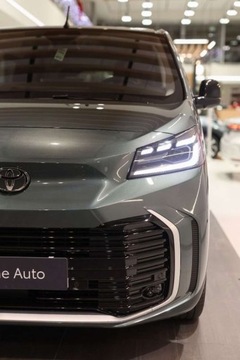 Toyota 2024 Toyota Proace Verso 2.0 D4-D Long Family aut Webasto 2.0 Diesel 177KM, zdjęcie 11