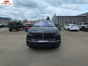 Lincoln Navigator III 2025 Lincoln Navigator Reserve 2025 3.5 Benzyna 440KM