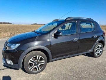 Dacia Sandero II Hatchback 5d Facelifting 0.9 TCe 90KM 2018 Dacia Sandero Stepway Stepway