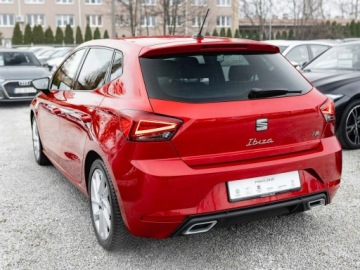 Seat Ibiza V Hatchback 5d Facelifting 1.0 TSI 110KM 2022 Seat Ibiza 1.0 TSI FR DSG Podgrz.f Virtual Cockpit, zdjęcie 3