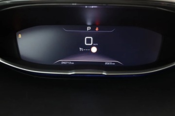 Peugeot 3008 II Crossover 2.0 BlueHDi 180KM 2017 Peugeot 3008 2.0 BlueHDi, 178 KM, Automat, Skóra, zdjęcie 10