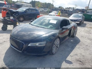 Audi R8 I Coupe 4.2 V8 FSI 430KM 2015 Audi R8 Coupe 4.2 2015 4.2 Benzyna 430KM, zdjęcie 1