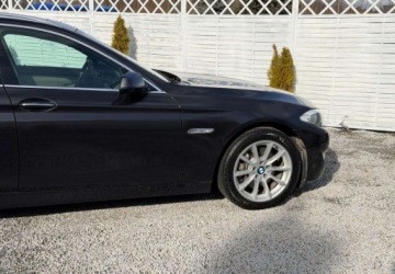 BMW Seria 5 F10-F11 Touring 525d 218KM 2011 BMW Seria 5 BMW Seria 5 525d 2.0 Diesel 218KM, zdjęcie 31