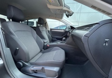 Volkswagen Arteon Fastback 2.0 TDI 150KM 2020 Volkswagen Arteon Essence Pakiety, ACC, Kamera, Podgrzewane 4 fotele i ki, zdjęcie 15