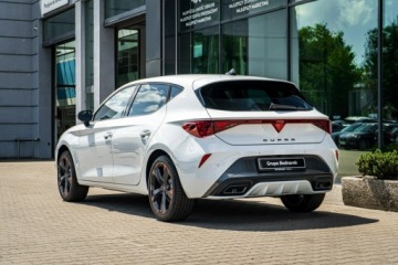 Cupra Leon II Hatchback Facelifting 1.5 eTSI MHEV 150KM 2025 Cupra Leon 1.5 eTSI 150 KM DSG, zdjęcie 6