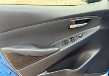 Mazda 2 III Hatchback 5d 1.5 SKY-G 90KM 2017 Mazda 2 1,5 90KM FULL LED Navi Climatronic Bezwypadkowy Serwis ASO do konca, zdjęcie 33