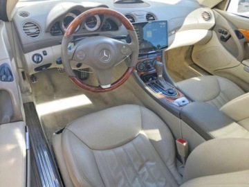 Mercedes SL R230/2 2009 Mercedes-Benz SL 550 2009 5.5 Benzyna 382KM, zdjęcie 8
