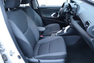 Toyota Yaris IV 2021 Toyota Yaris 1.5 Hybrid, Salon Polska, Serwis ASO, zdjęcie 8