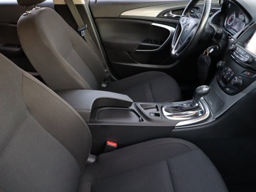 Opel Insignia I Hatchback Facelifting 2.0 CDTI Ecotec 170KM 2016 Opel Insignia 2.0 CDTI, Salon Polska, zdjęcie 8